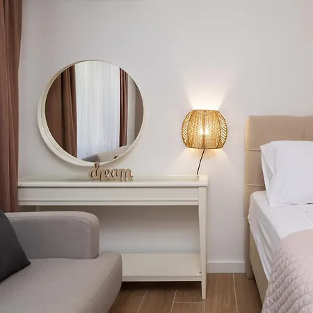 Kovac Family Suites Makarska Exterior photo