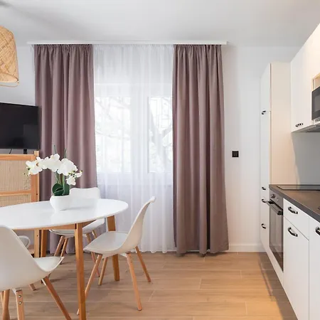 Kovac Family Suites Makarska Exterior photo